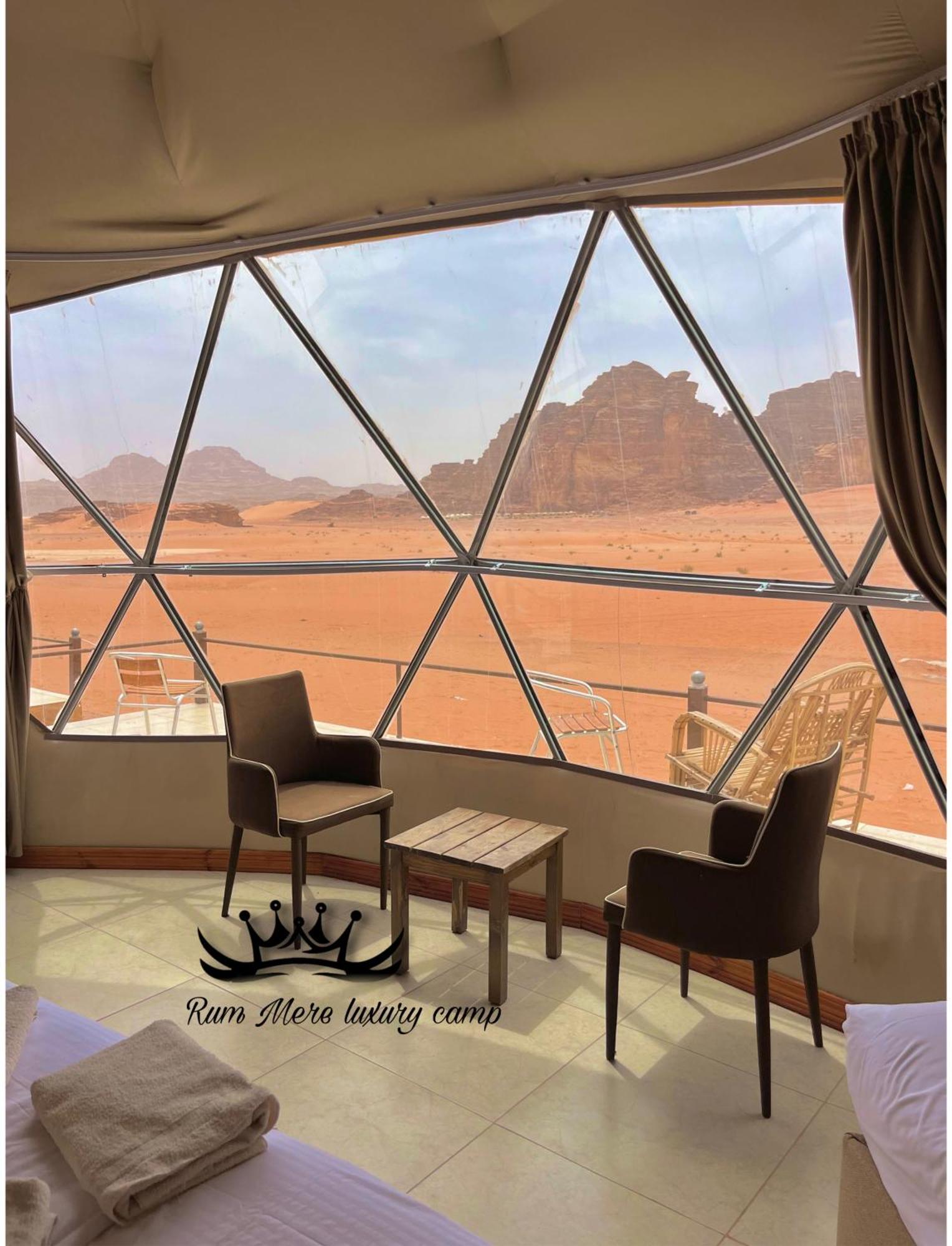 Rum Mere Luxury Camp Wadi Rum Buitenkant foto