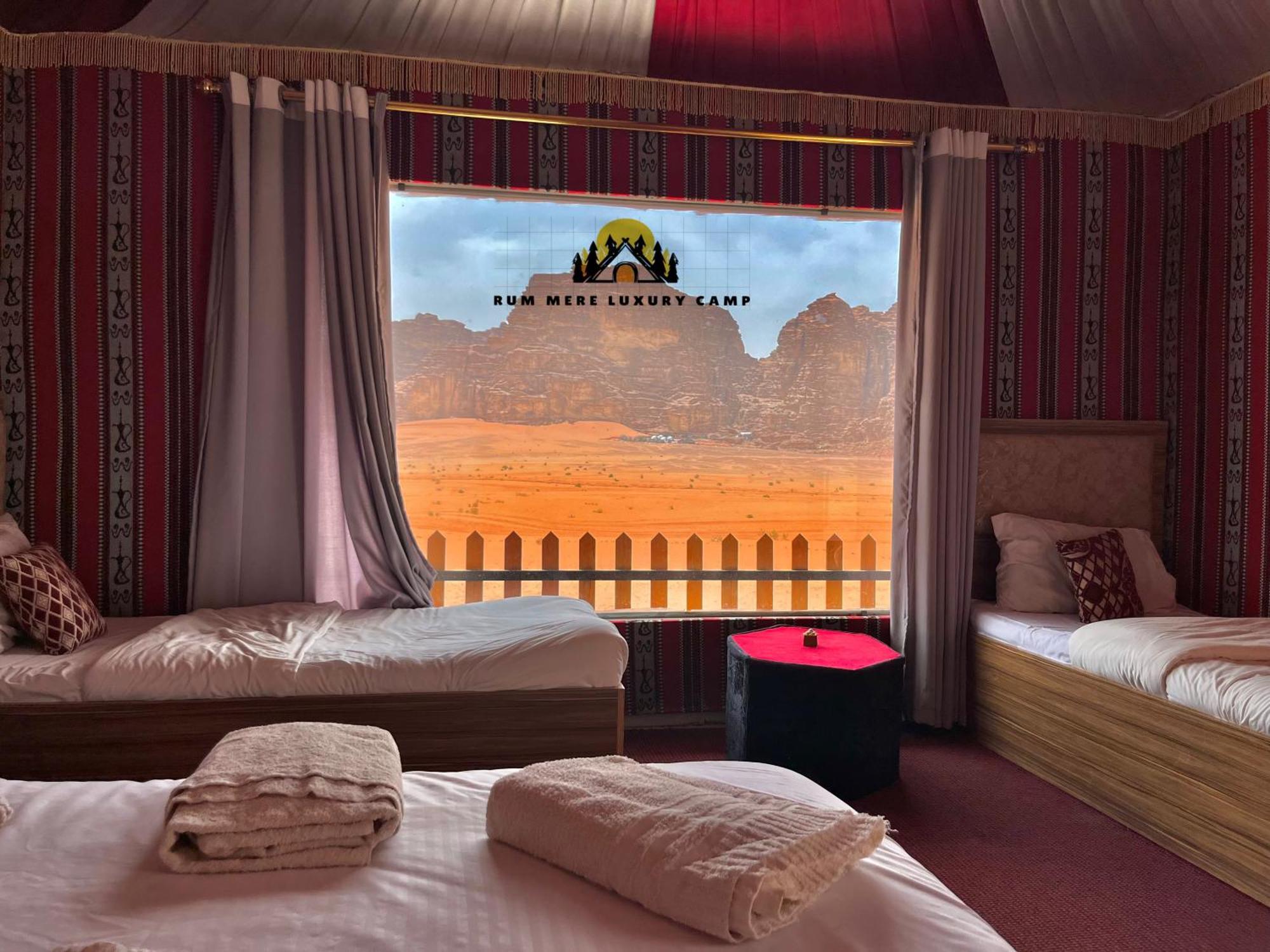 Rum Mere Luxury Camp Wadi Rum Buitenkant foto