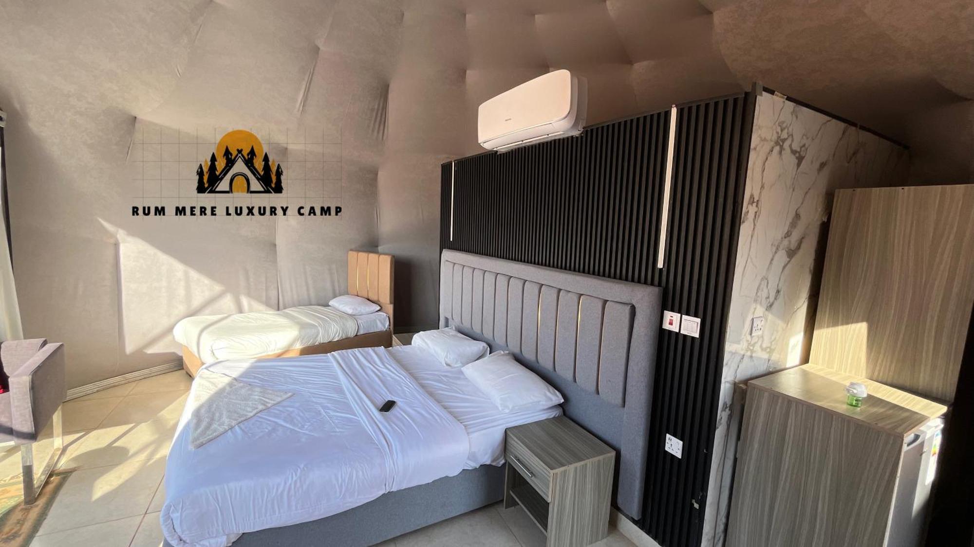 Rum Mere Luxury Camp Wadi Rum Buitenkant foto